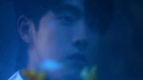 'thuy than” nam joo hyuk lan dau lo dien voi tao hinh day ma luc - hinh anh 2