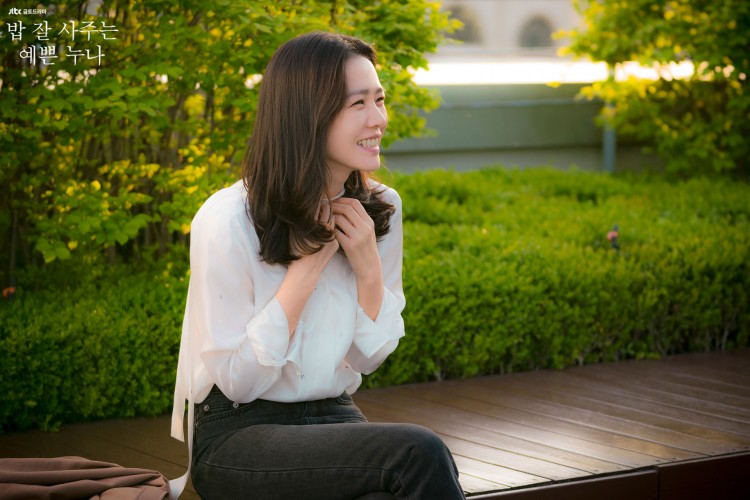 [Chị Đẹp Mua Cơm Ngon Cho Tôi] Son Ye Jin & Jung Hae In behind cut - image 2