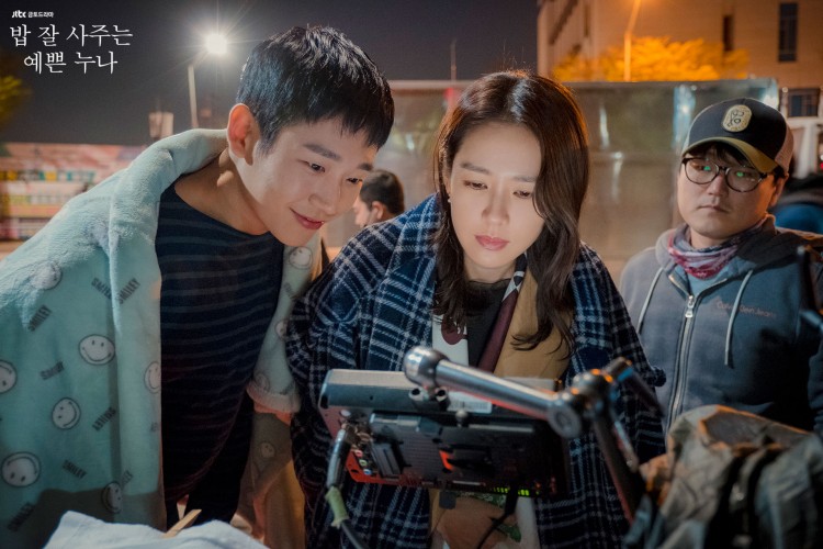 [Chị Đẹp Mua Cơm Ngon Cho Tôi] Son Ye Jin & Jung Hae In behind cut - image 4