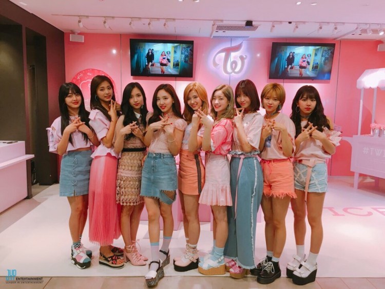 Tiếp tục trở lại với Arena Tour và full album tại Nhật - liệu JYP đang bắt Twice làm việc quá sức? - image 2