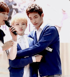 Những sự chênh lệch “đáng yêu vô đối” trong các idol Kpop - image 14