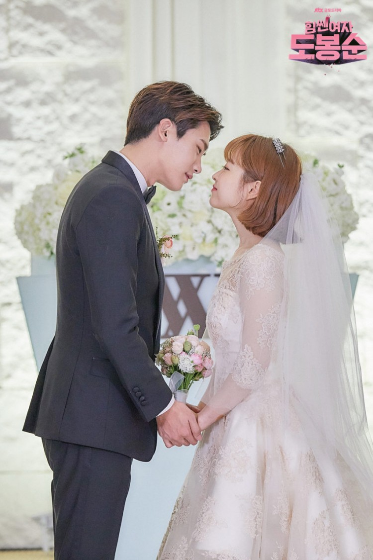 Park Bo Young tiết lộ lý do vì Park Hyung Sik mà giảm cân - image 1