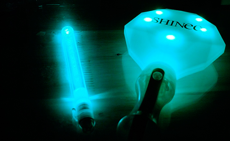 Biển sóng lightstick tại concert luôn là niềm tự hào của các fandom Hàn~ - image 33