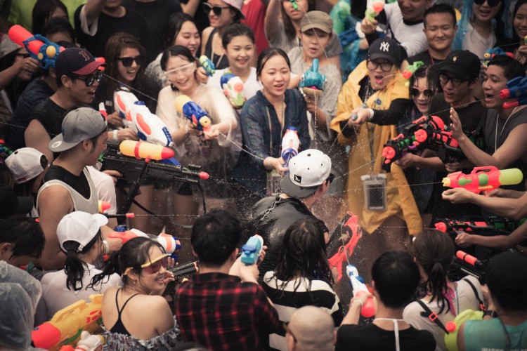 Không nên bỏ lỡ cơ hội đắm mình vào lễ hội súng nước Sinchon 2018 - image 1