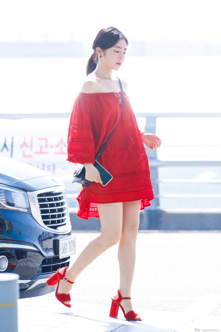 Hiếm Idol nào xui như Irene Red Velvet  năm lần bảy lượt bị chính stylist hại tơi tả  - image 1