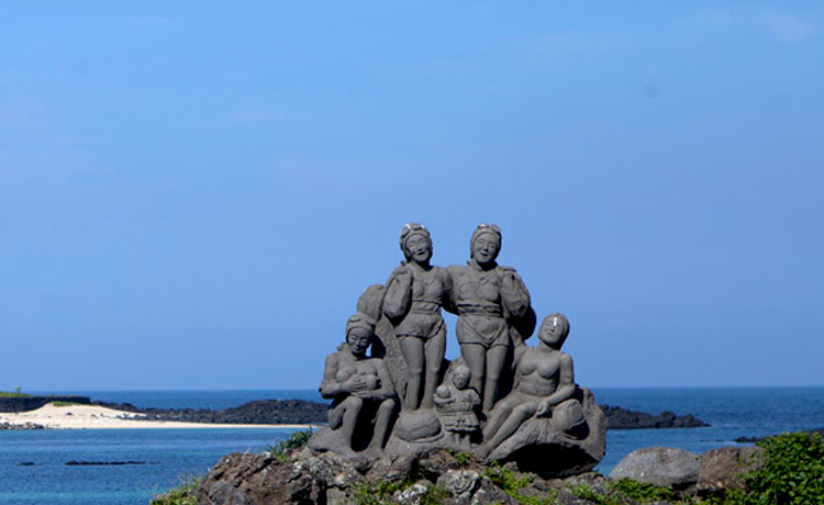 7 điểm đến không nên bỏ qua ở Jeju vào tháng 7 - image 3