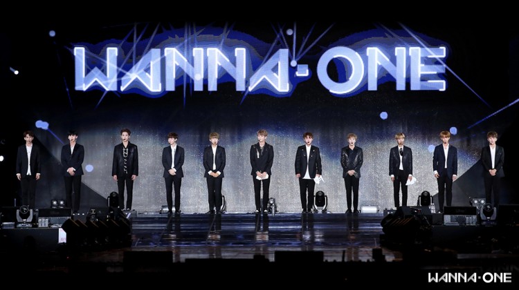 Bạn có biết Thông tin Wanna One quay lại Việt Nam tràn lan mạng xã hội Lịch trình phải là Mama - image 2