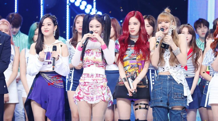 Ddu-du Ddu-du phá vỡ kỷ lục của Gee nhưng BLACKPINK lại không thể  vượt qua được SNSD ở khoản này - image 3