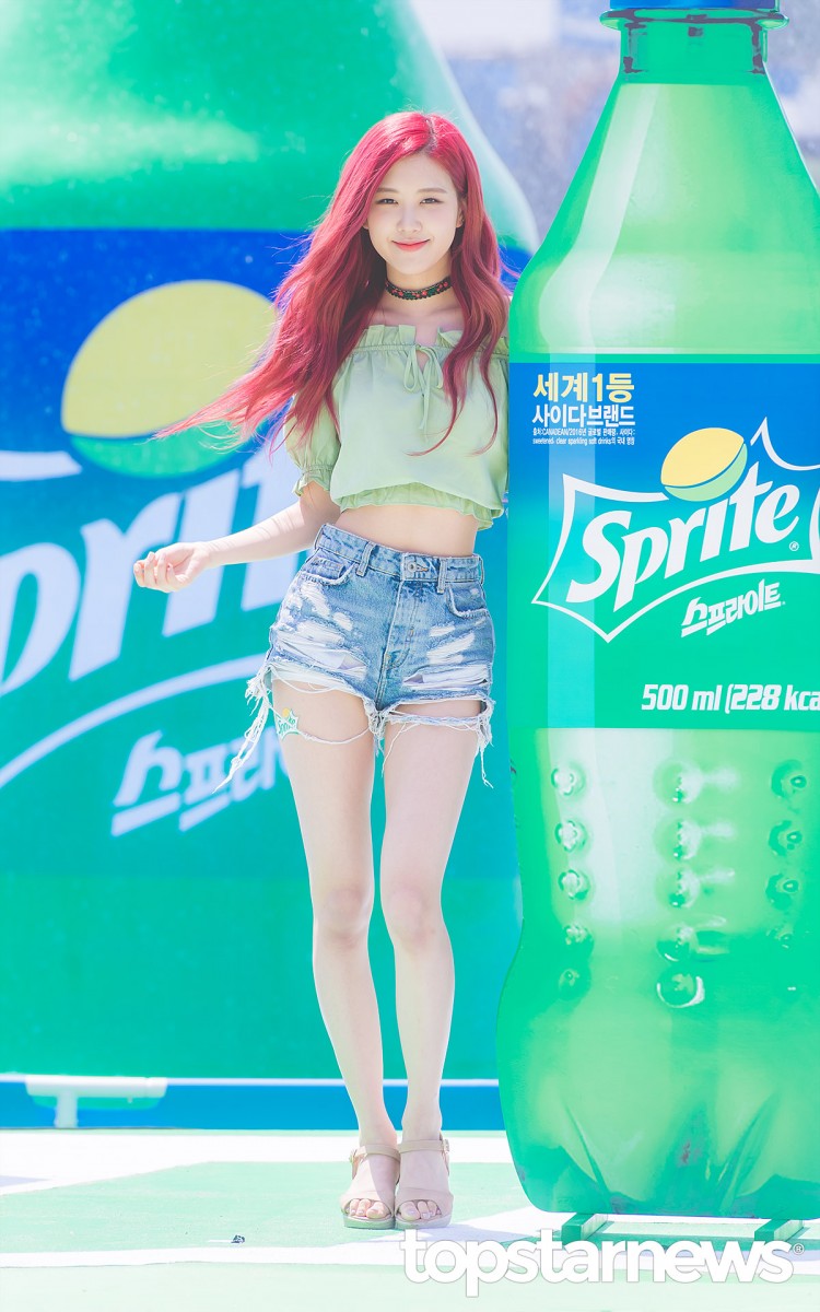 Mát mắt với chùm ảnh của BlackPink khi tham gia Sprite Waterbomb Festival 2018 - image 5