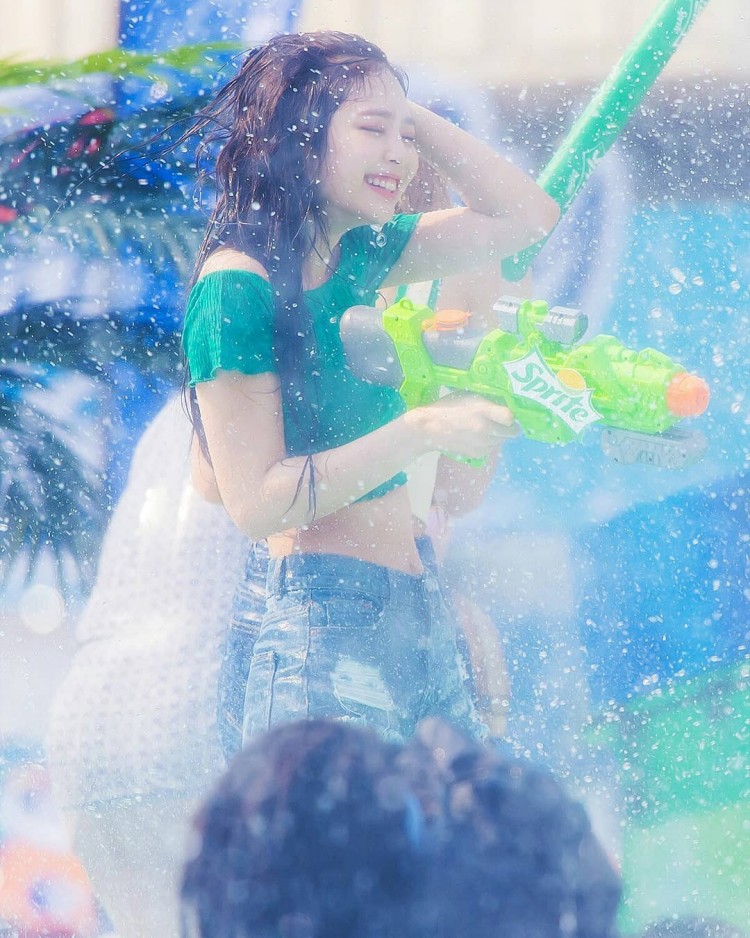 Mát mắt với chùm ảnh của BlackPink khi tham gia Sprite Waterbomb Festival 2018 - image 10