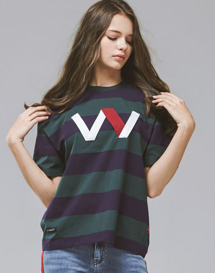 Bạt ngàn hàng hiệu nhưng những sao Kpop này vẫn nhất định chỉ một tình yêu dành cho Stripe T-Shirt - image 5