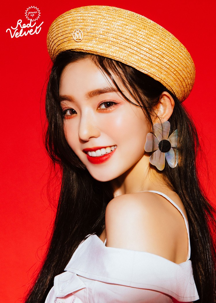 Quá mệt mỏi với thái độ của Irene PD đá xéo hết lời khen ngợi 5 idol nữ này vì nhiệt tình và hài  - image 1