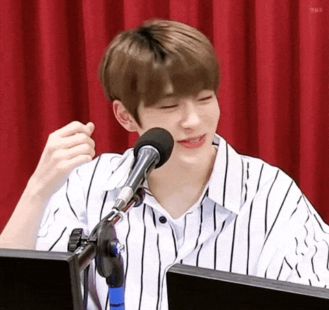2 thần tượng khiến cả KPOP ghen tị vì sở hữu mái tóc dày như rapunzel dài khỏe từ gốc đến ngọn - image 2