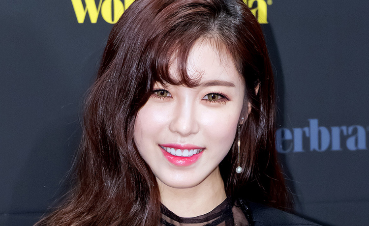 Jun Hyosung Secret bị 2 công ty cấu xé công ty cũ chơi trò giam lỏng và làm cô không có đường lui - image 1