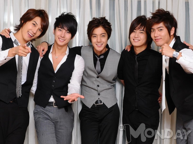 Đã có mặt tại Việt Nam Park Jung Min SS501 bén duyên cùng Hari Won trong phim You  I - image 4