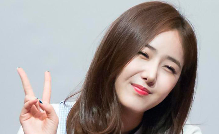 Nụ cười tư bản chủ nghĩa - image 4