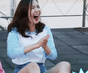 Nụ cười tư bản chủ nghĩa - image 5