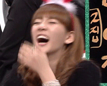 Nụ cười tư bản chủ nghĩa - image 9