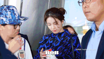 Nụ cười tư bản chủ nghĩa - image 14