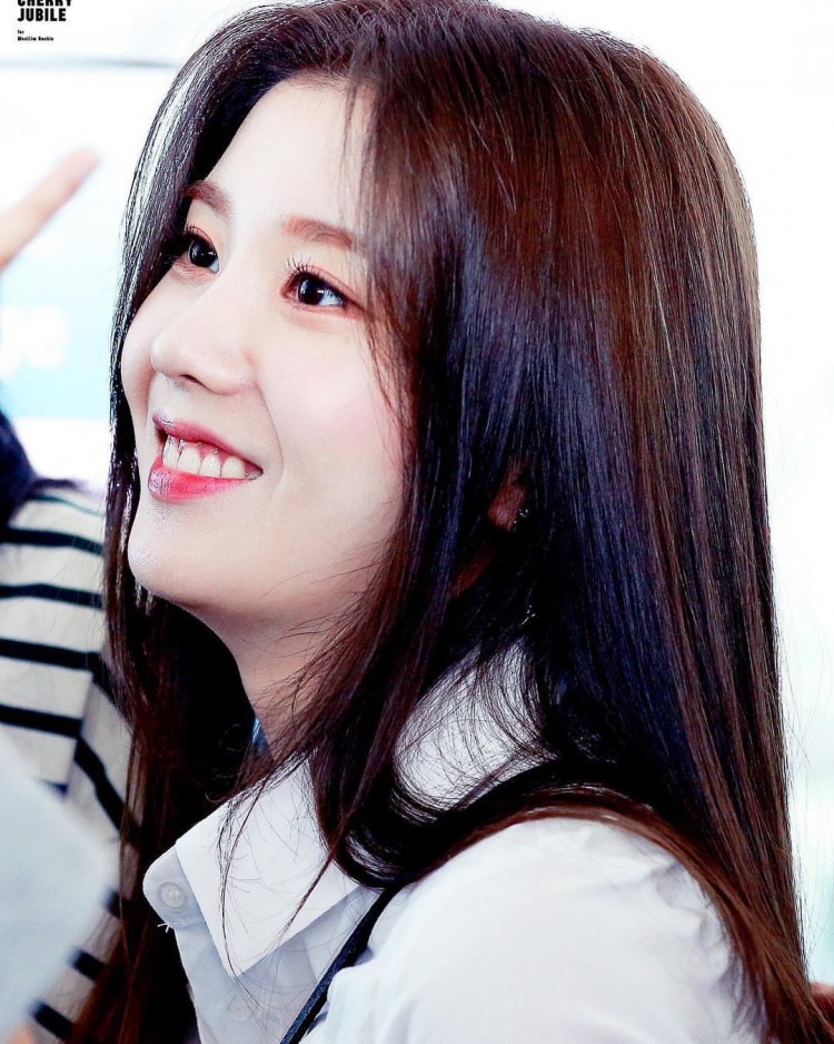 Được gọi là bản sao của Irene Kwon Eunbi IZONE có gì hơn ngoài nhan sắc từng chìm nghỉm khi debut - image 2