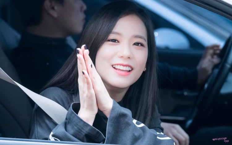 Tuyệt chiêu độc của chị cả BlackPink -Jisoo khiến hội khẩu nghiệp Knet không còn cơ hội hoành hành  - image 1