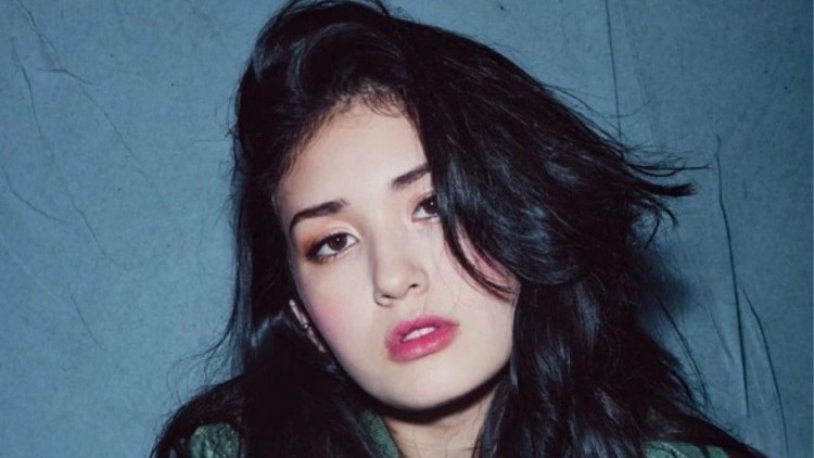 JYP chống mắt mà xem Somi được The Black LabelYG đào tạo cấp tốc và sẽ debut solo vào  32019 - image 1