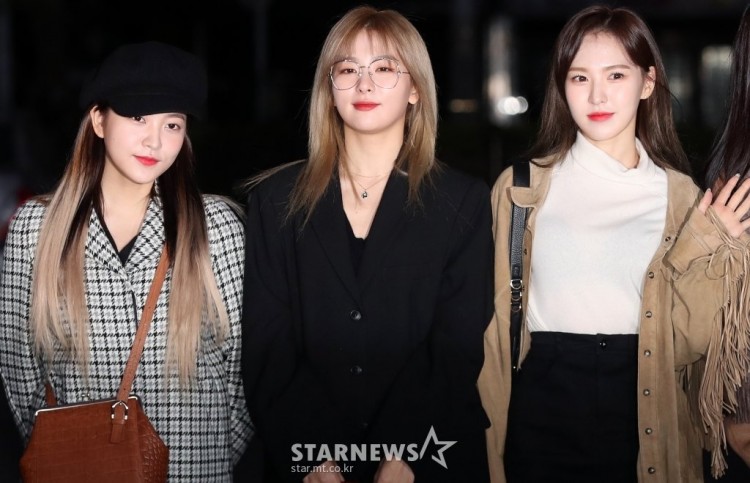 Red Velvet chiếm trọn spotlight tại Mubank Seulgi đổi style chóng mặt Wendy mặn mà hậu giảm cân - image 4