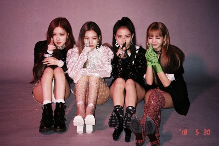 Black Pink chỉ đứng bét trong 20 album Kpop đỉnh nhất 2018 thu cả girlgruop tân binh do Billboard - image 3