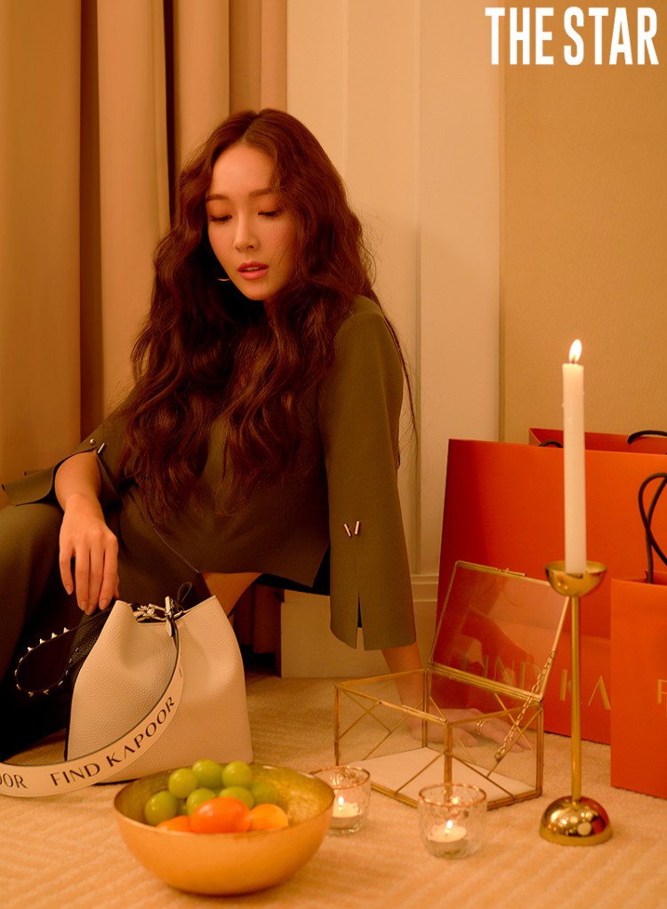 Jessica gây thất vọng khi trả lời nguyên nhân rời SNSD sống không thể thiếu Krystal - image 1