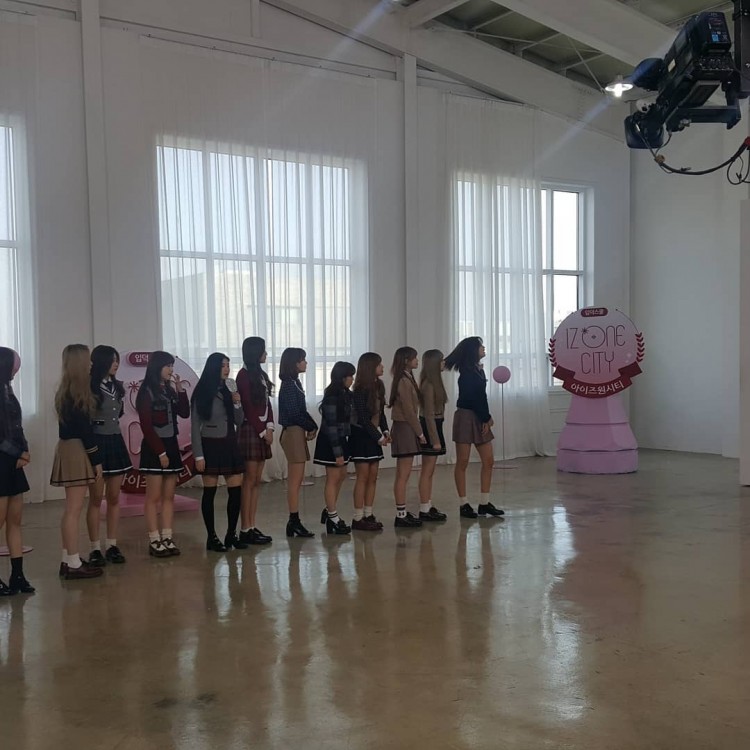 Wanna One chưa kịp tan rã Mnet đã vội vàng mang tên show thực tế riêng của nhóm cho IZONE - image 2