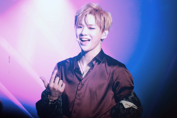 Kang Daniel từ dancer vô danh sống chui dưới tầng hầm đến center quốc dân người người săn đón - image 10