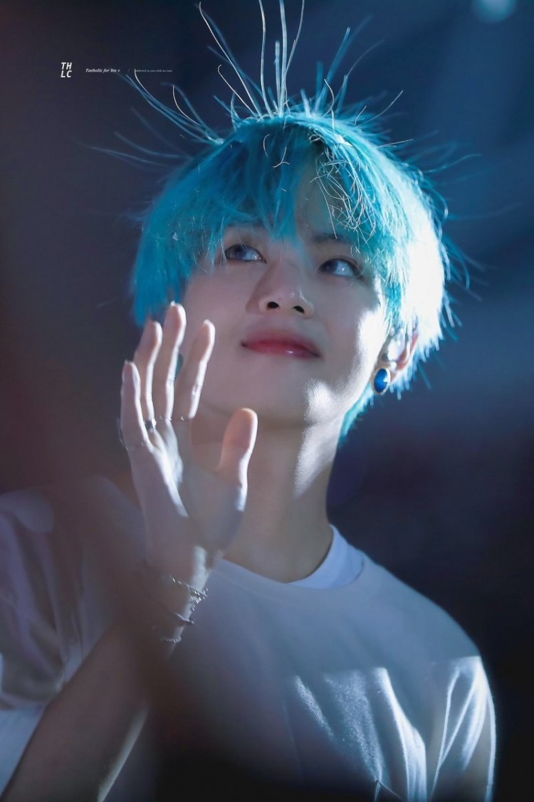 BTS Taehyung - image 3