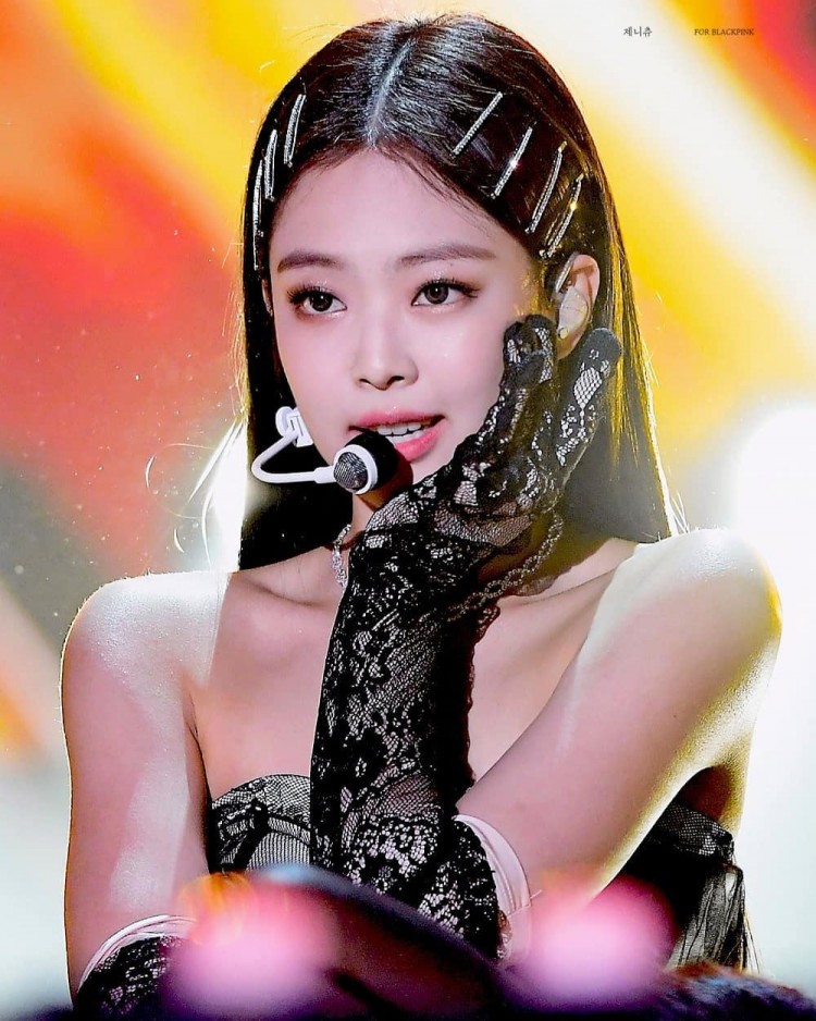 Style YG đổi máu cho BlackPink Jennie sẽ được biến đổi thành gái Tây sexy trong tương lai - image 3