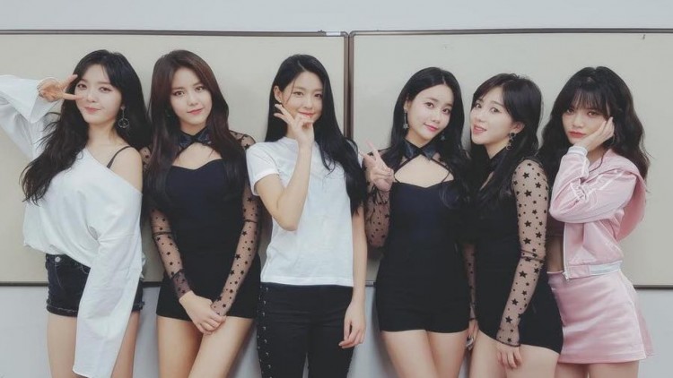  Fan bàng hoàng tin AOA sắp tan rã FNC Ent thông báo bất ngờ thành viên AOA không gia hạn hợp đồng - image 1