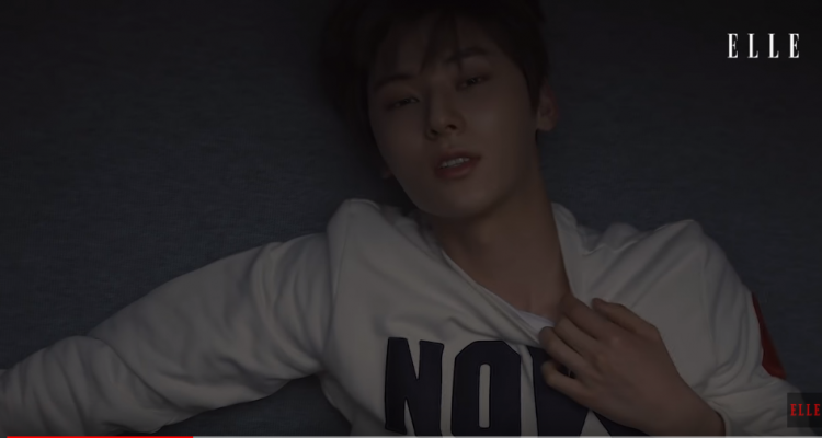 Hwang MinHyun xuất hiện gợi tình trong clip dân tình đổ xô gắn mác anh chàng là ‘dirty sexy - image 1