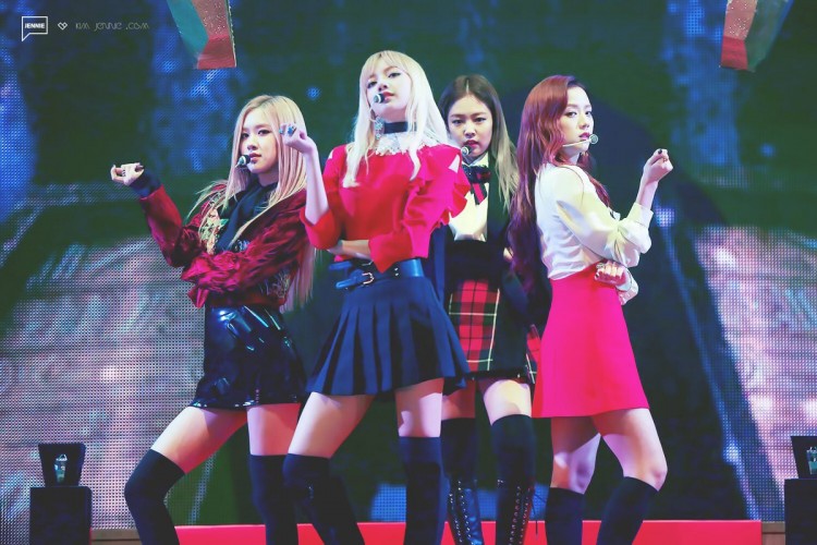 Không như lời đồn YG tung sản phẩm comeback cho BlackPink mang sức hủy diệt cao hứa hẹn vẫn hot - image 2