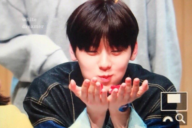 minhyun  - image 3