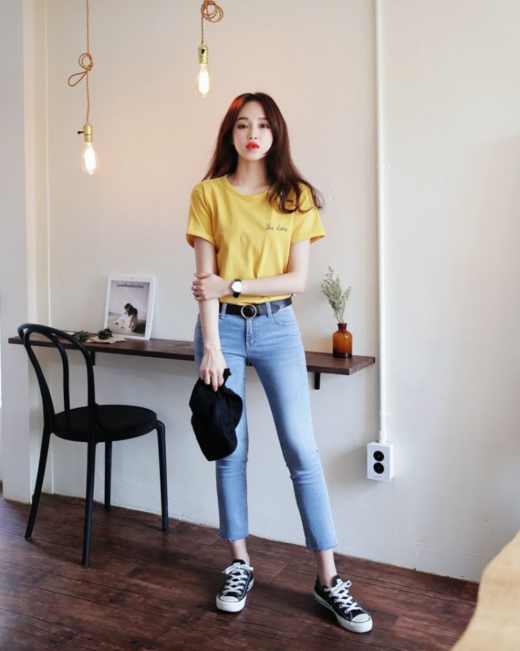 Outfit 5 phút cho những buổi sáng muộn làm muộn học mà ai cũng có thể mặc theo được - image 3