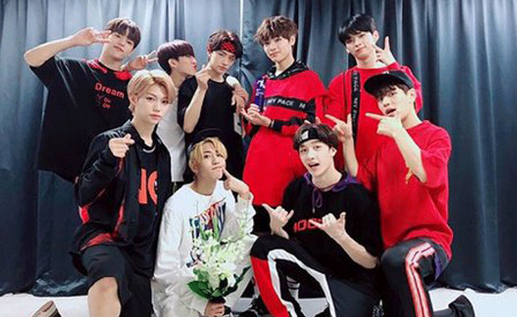 stray kids - image 2