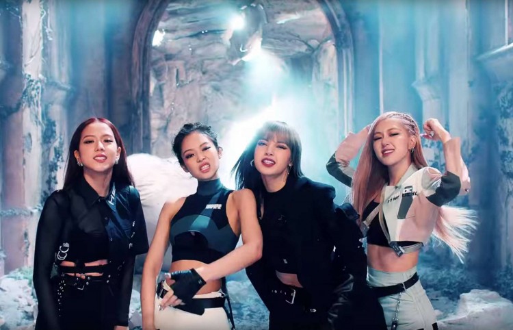 Lúc trước chê BTS nổi nhờ fandom giờ YG lại media play cho BlackPink là BTS phiên bản nữ - image 3