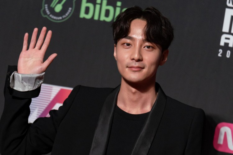 Chi tiết gia cảnh Roy Kim - mỹ nam ngoan hiền trước khi bị vấy bẩn bởi Jung Joon Young - image 1