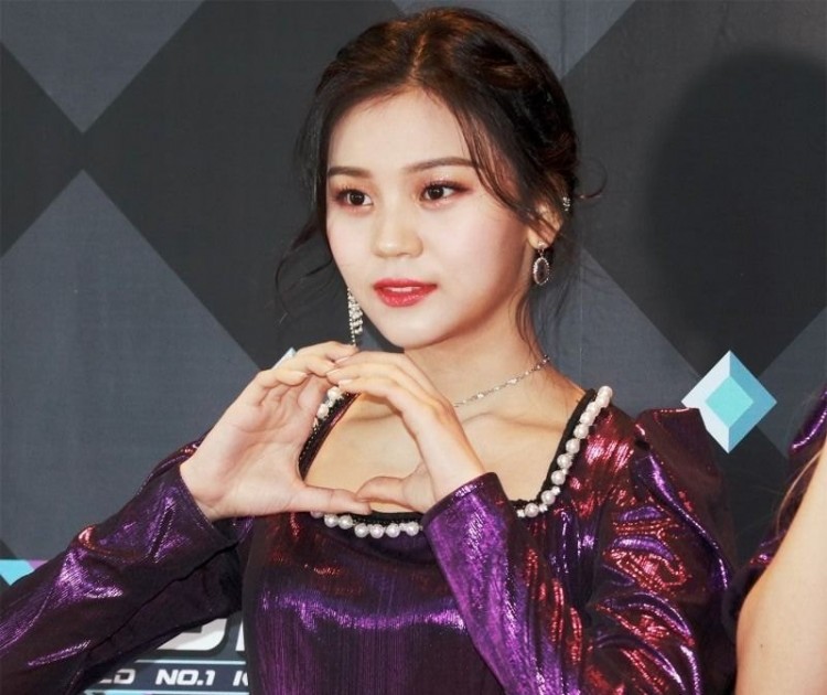 Umji GFriend được netizen bình chọn vịt hóa thiên nga thành công nhất có phải Umji đã PTTM - image 4