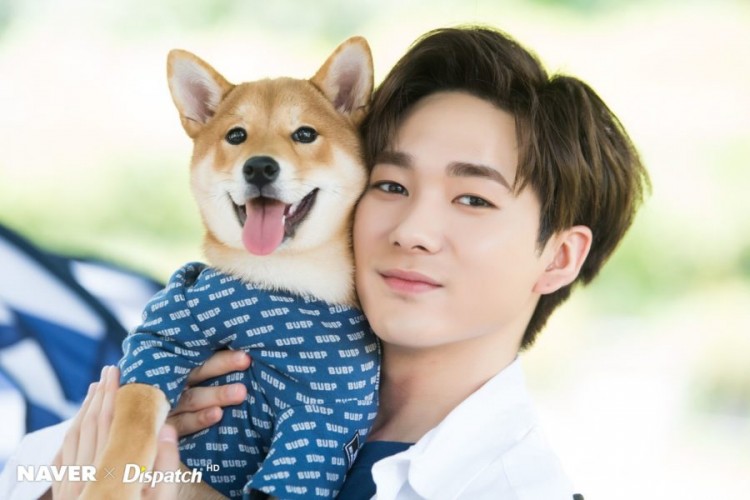 Aron Nuest gặp vấn đề về sức khỏe khá nghiêm trọng sẽ phải ngồi để biểu diễn ở concert  - image 1