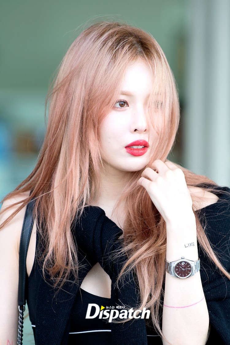 Sexy queen HyunA trở lại đỉnh cao nhan sắc tạm biệt hình ảnh tàn tạ xuống sắc thời mới rời CUBE - image 2