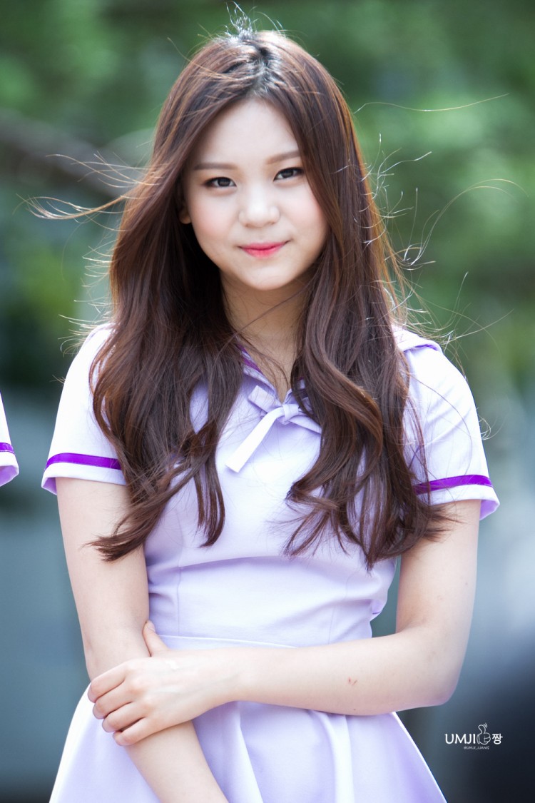 Nhìn Umji phiên bản 2019 netizen nghiệm ra cứ gầy đi rồi mặc gì cũng đẹp - image 2