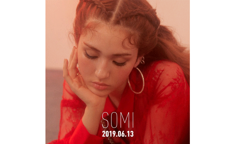 jeon somi  - image 1