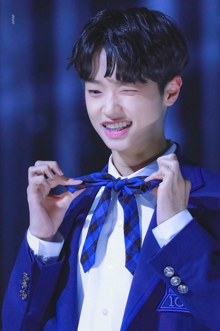 Netizen Hàn mệt mỏi muốn bỏ xem PRODUCE X vì center cứ nháy mắt chu môi - image 1