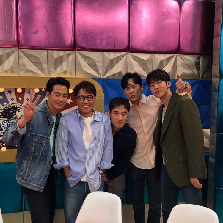 Host Yoon Jongshin quyết định rời khỏi tất cả chương trình mà anh ấy tham gia của đài MBC JTBC - image 3