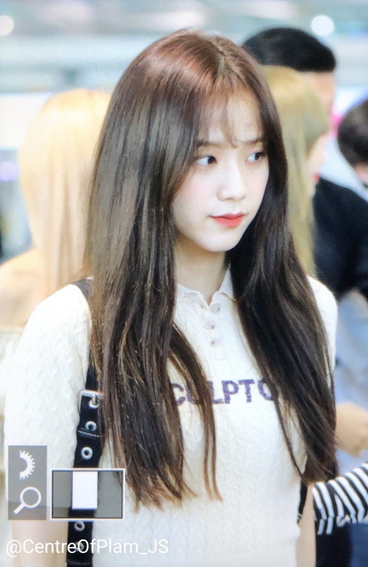 Vừa được khen ôi sao nay đẹp thế Jisoo lên Instagram phân trần lý do cho mái thưa comeback - image 3