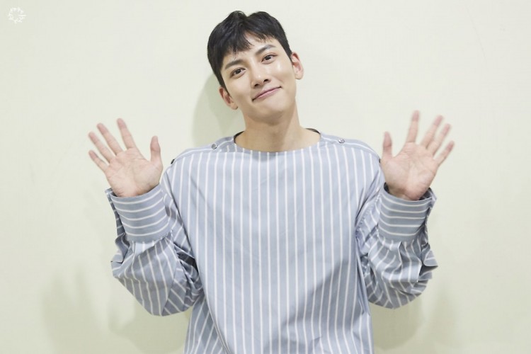 Ji Chang Wook làm show fan meeting do chính mình chọn địa điểm hình ảnh như được cut từ 1 bộ phim  - image 3